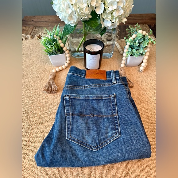 Lucky Brand Men’s 121 Slim Straight Jeans size 31/32 - Picture 2 of 14